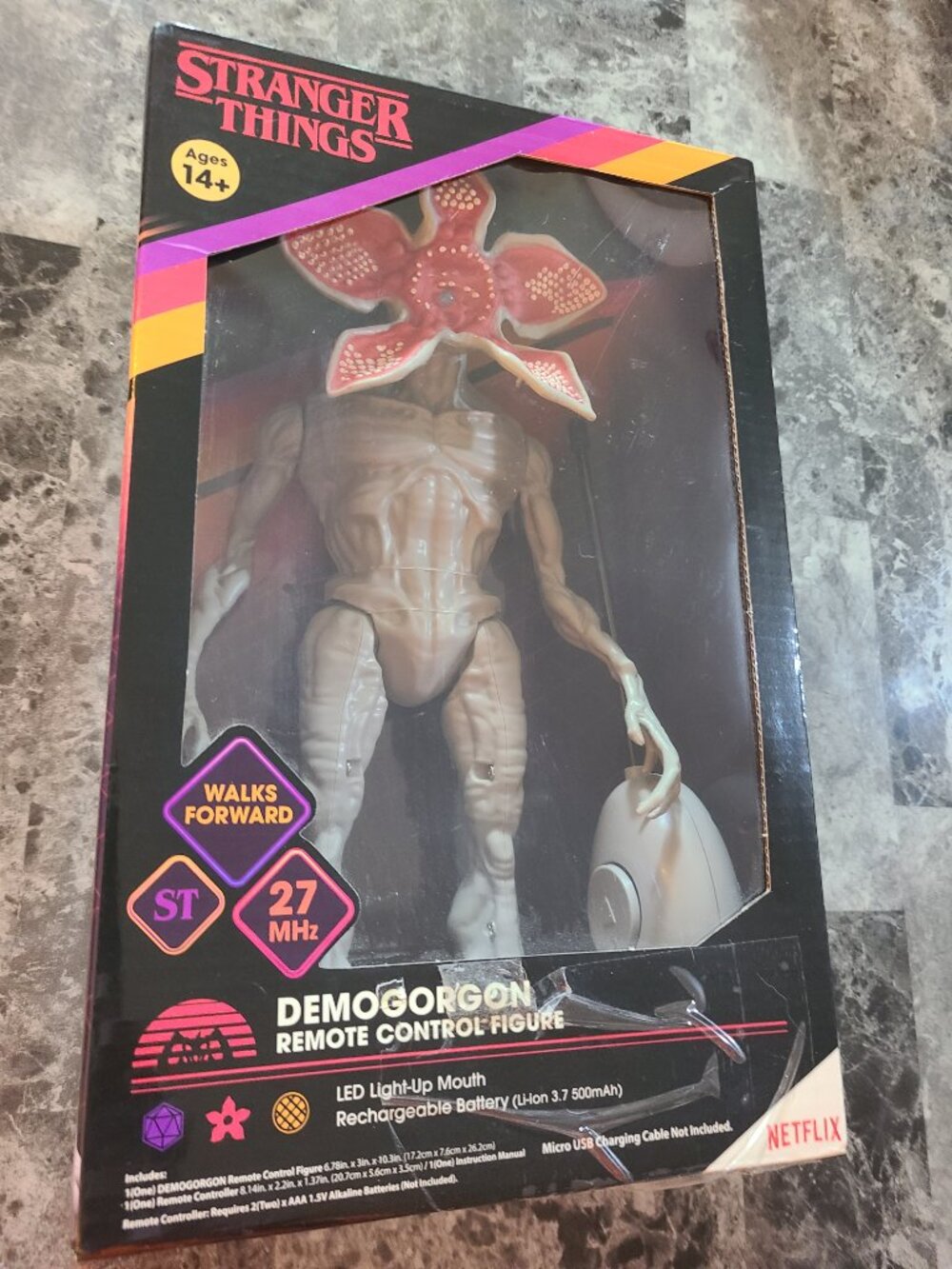 Stranger Things Demogorgon Remote Control Figure - Picture 2 of 10